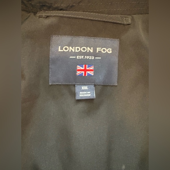 NWOT - XXL London Fog Black Trench Coat - Picture 9 of 11